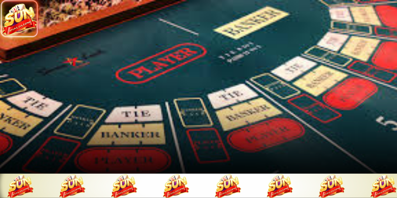 Bàn baccarat hiển thị từng lá bài giúp người chơi dễ theo dõi ván cược
